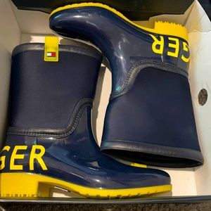 Tommy Hilfiger rain boots